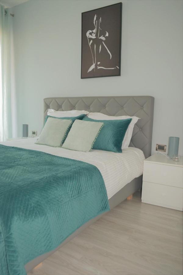 Cozy Central Tirana Apartments Luaran gambar