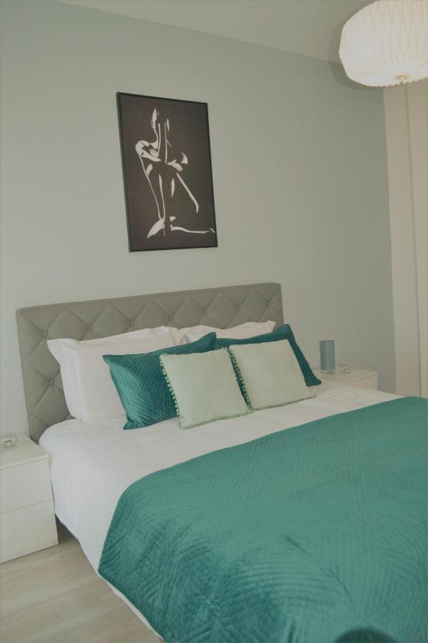 Cozy Central Tirana Apartments Luaran gambar